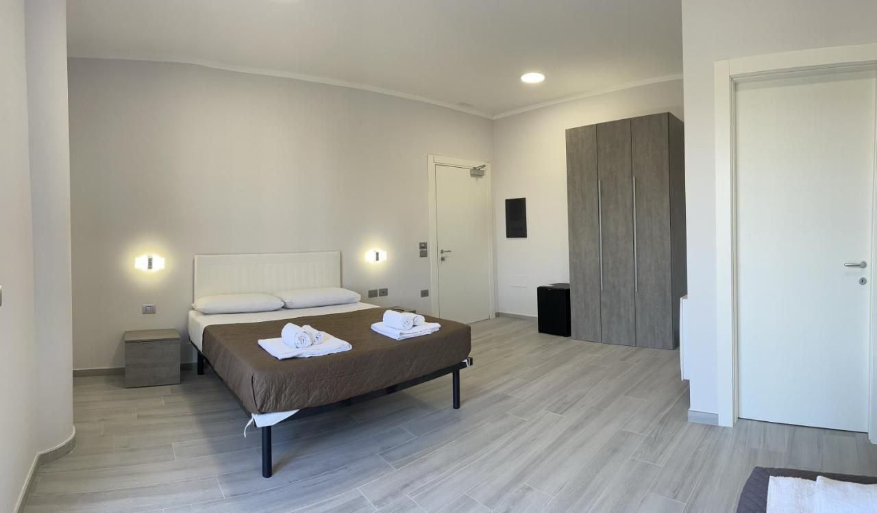 Hotel Prestige Trevico Esterno foto