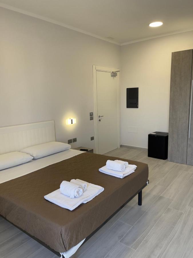 Hotel Prestige Trevico Esterno foto