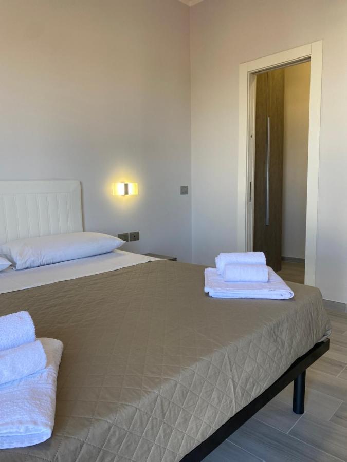 Hotel Prestige Trevico Esterno foto